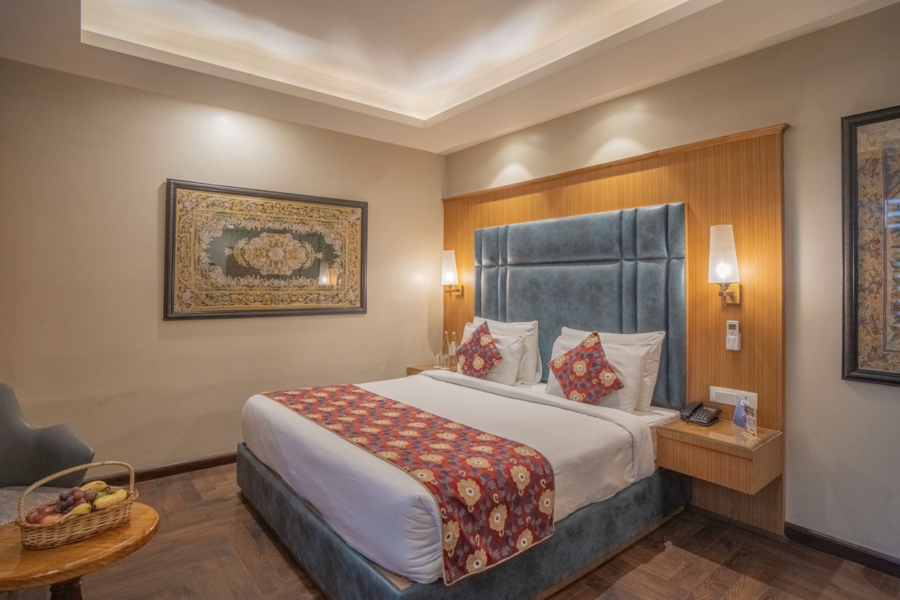 Hotel Blanco collateral design 3